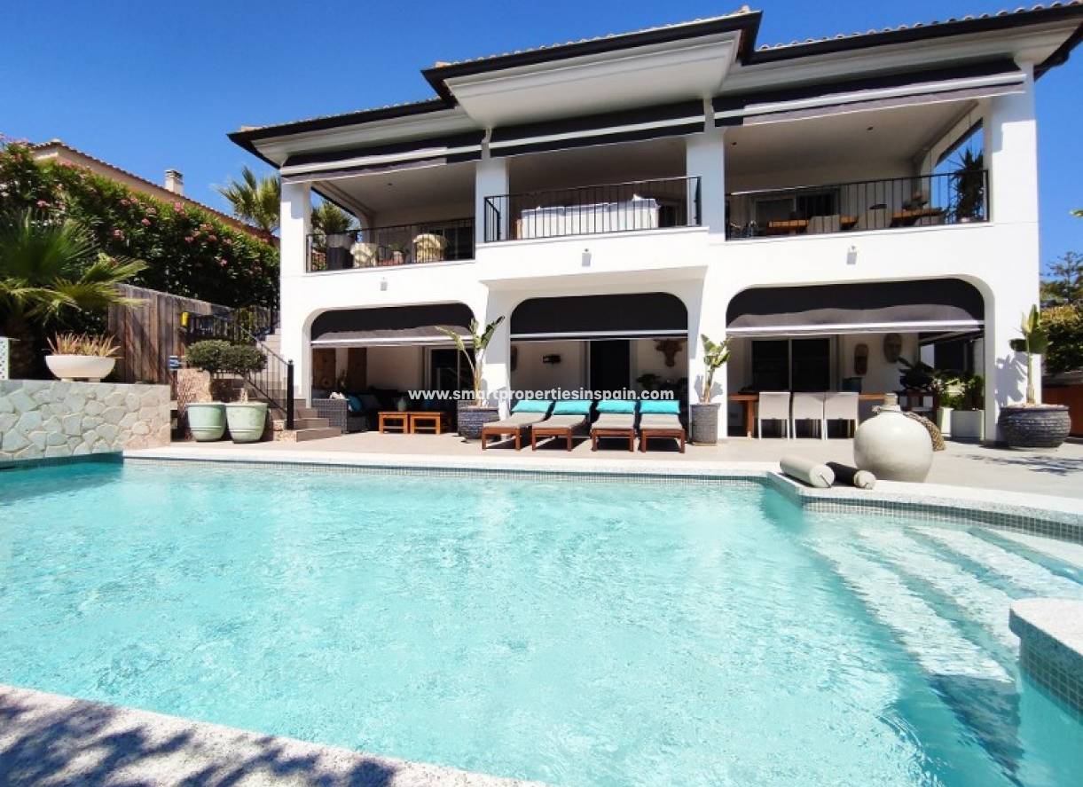 Wederverkoop - Detached Villa - La Marina - Urbanización La Marina
