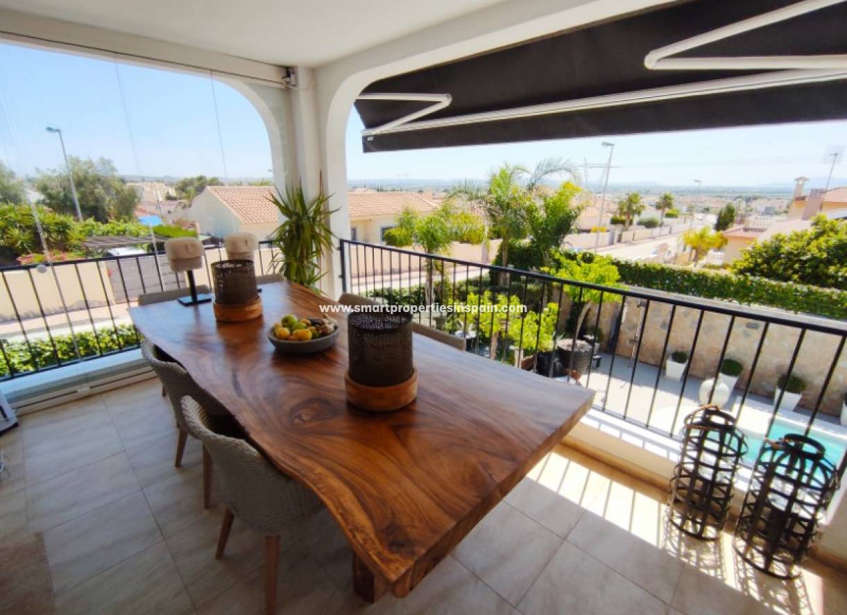 Wederverkoop - Detached Villa - La Marina - Urbanización La Marina