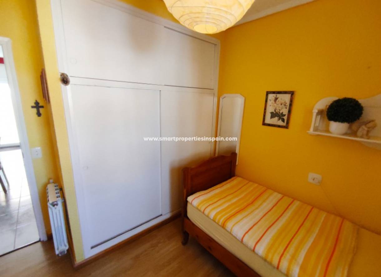 Wederverkoop - Detached Villa - La Marina - Urbanización La Marina