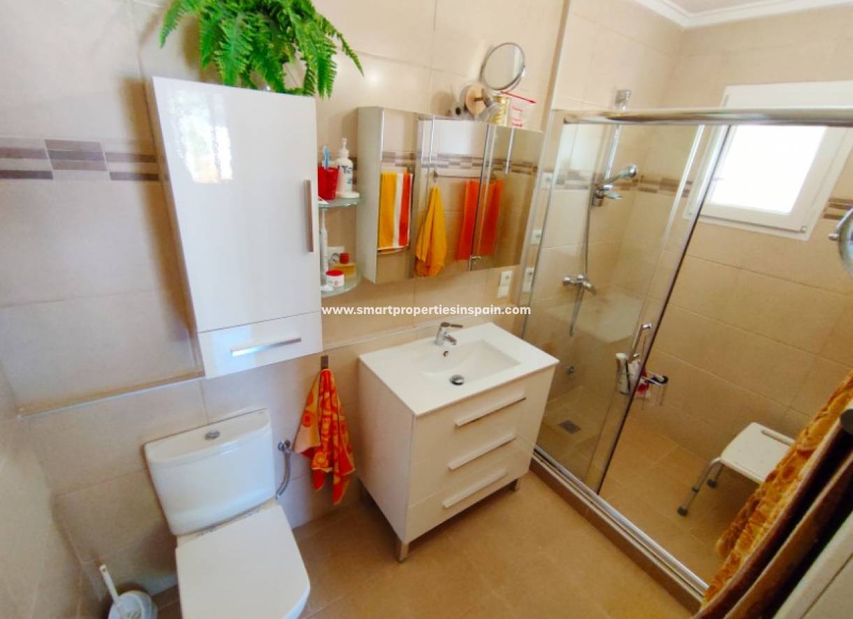 Wederverkoop - Detached Villa - La Marina - Urbanización La Marina