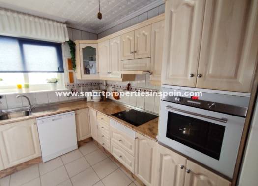 Wederverkoop - Detached Villa - La Marina - Urbanización La Marina