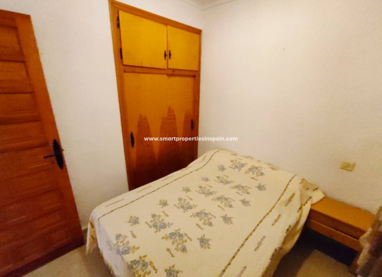 Wederverkoop - Detached Villa - La Marina - Urbanización La Marina