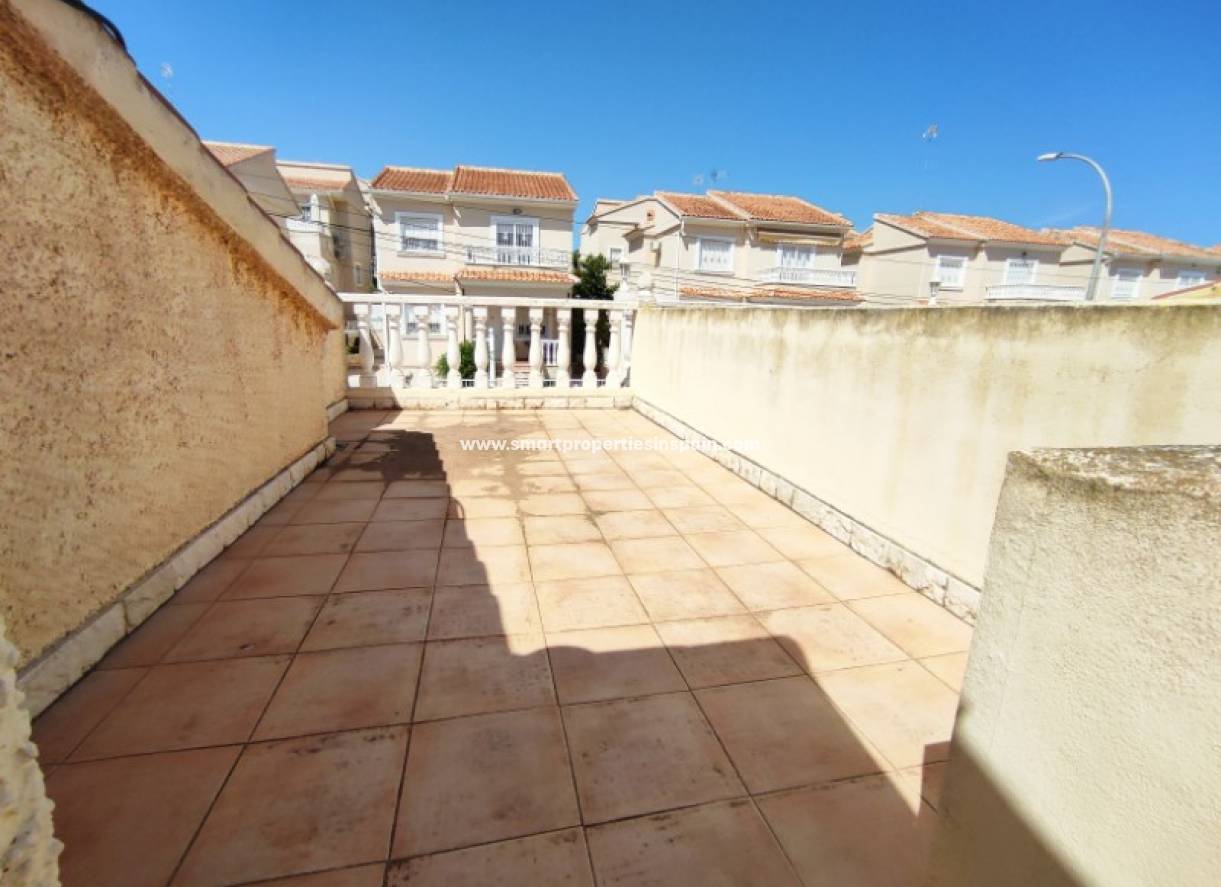 Wederverkoop - Detached Villa - La Marina - Urbanización La Marina
