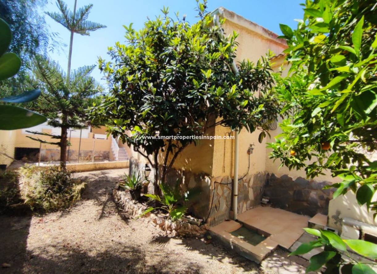 Wederverkoop - Detached Villa - La Marina - Urbanización La Marina