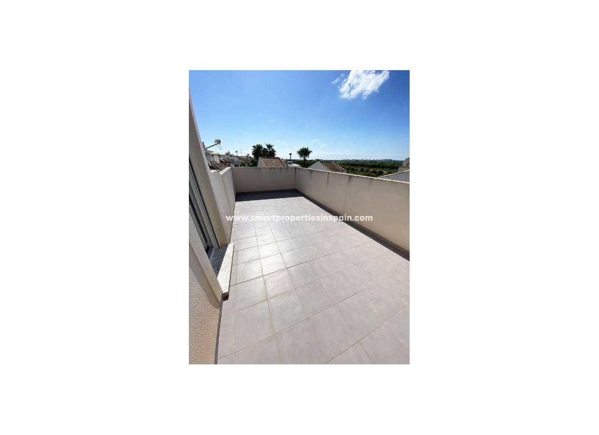Wederverkoop - Detached Villa - La Marina - Urbanización La Marina