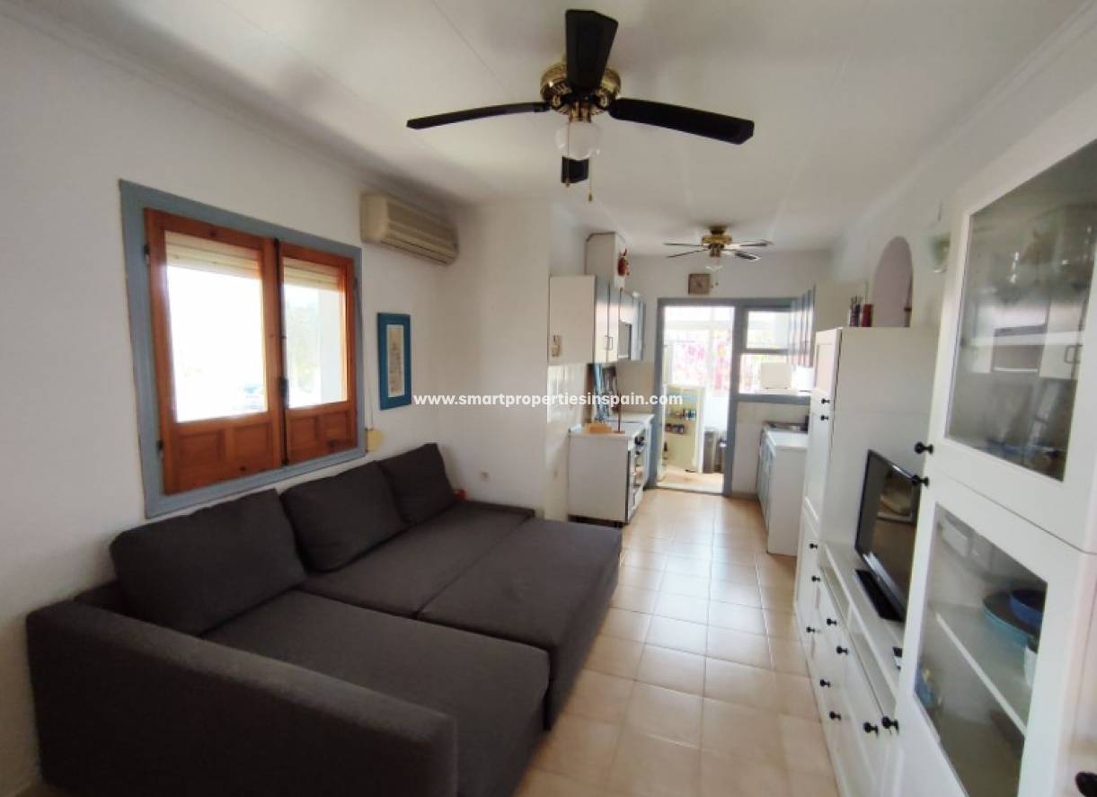 Wederverkoop - Detached Villa - La Marina - Urbanización La Marina