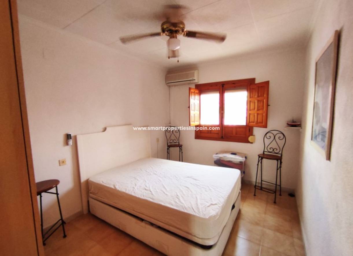Wederverkoop - Detached Villa - La Marina - Urbanización La Marina