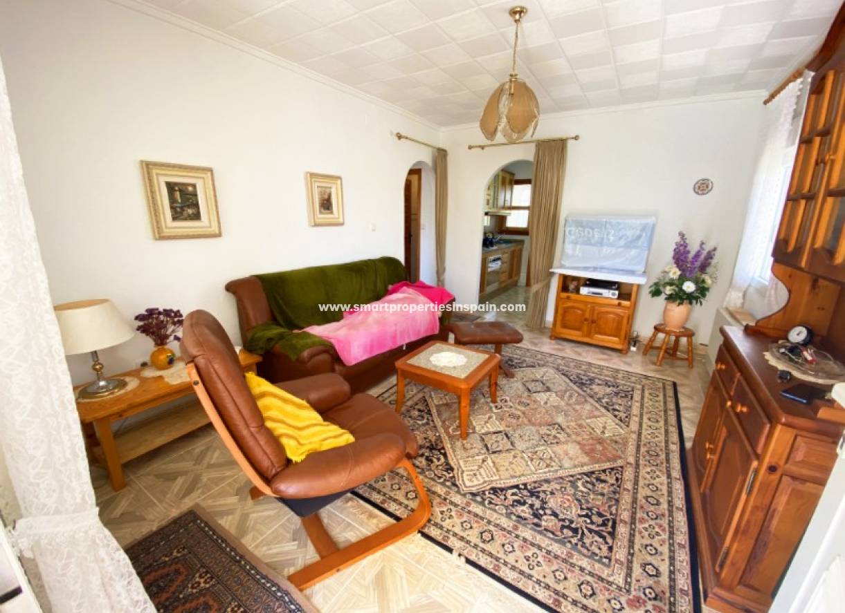 Wederverkoop - Detached Villa - La Marina - Urbanización La Marina