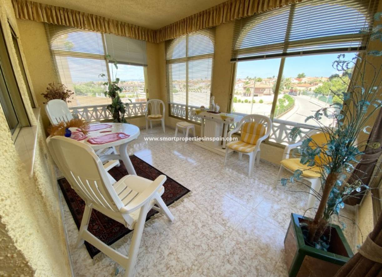 Wederverkoop - Detached Villa - La Marina - Urbanización La Marina