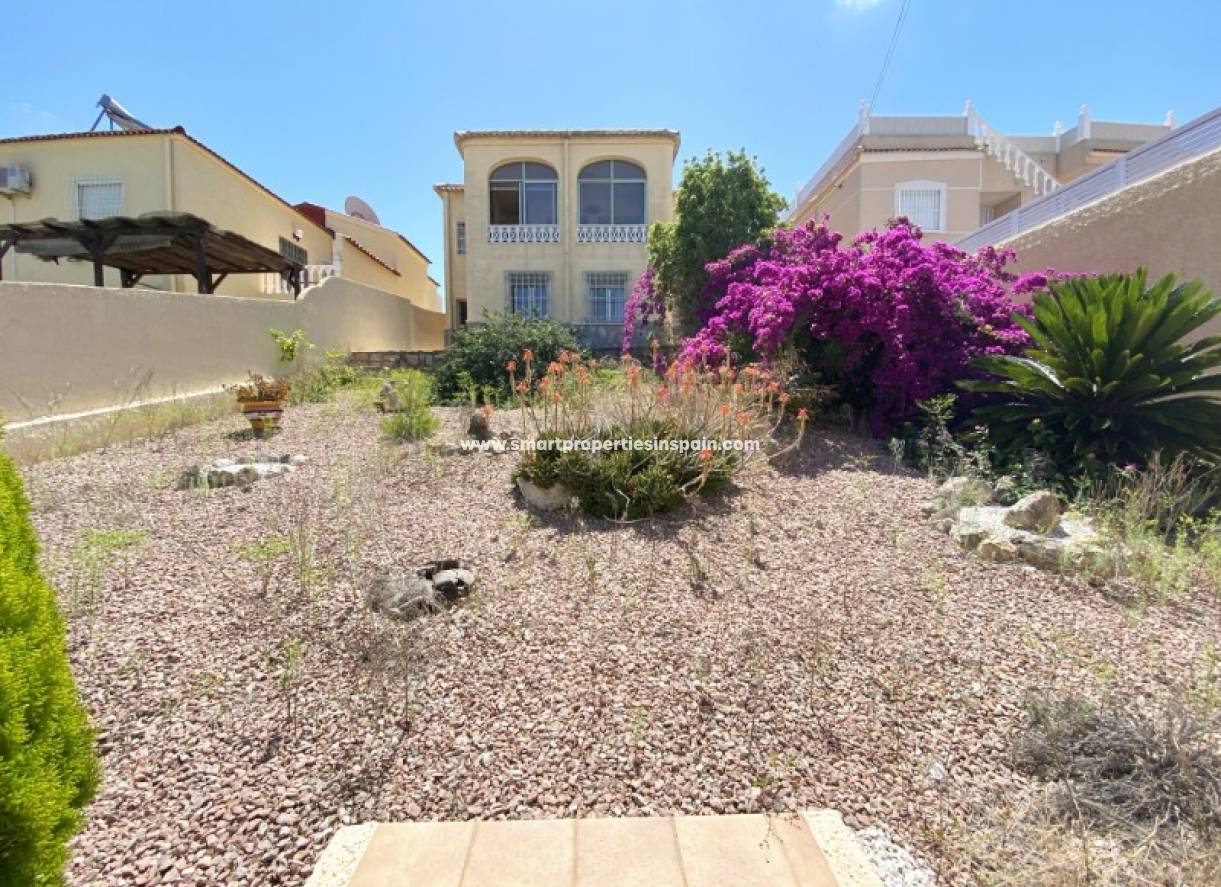 Wederverkoop - Detached Villa - La Marina - Urbanización La Marina