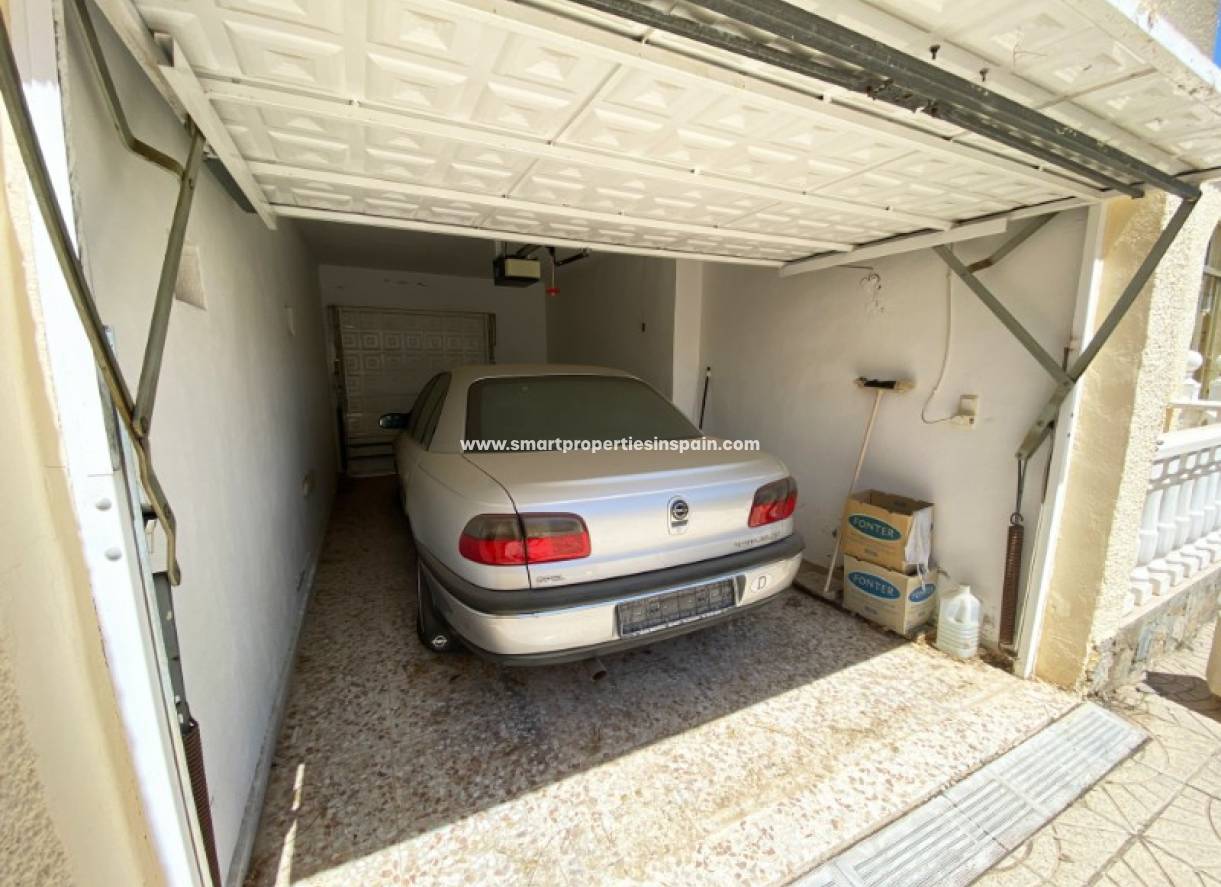 Wederverkoop - Detached Villa - La Marina - Urbanización La Marina