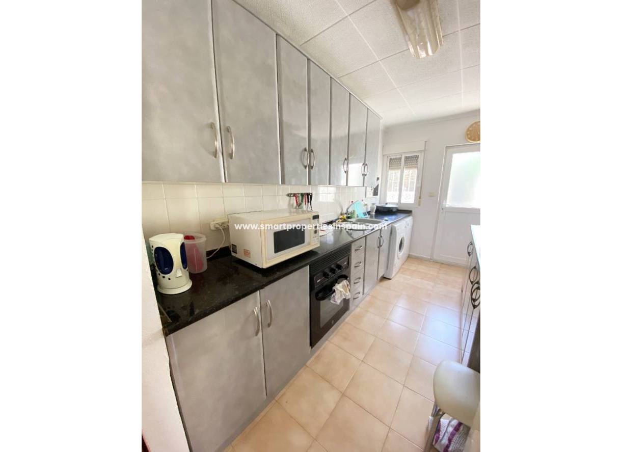 Wederverkoop - Detached Villa - La Marina - Urbanización La Marina