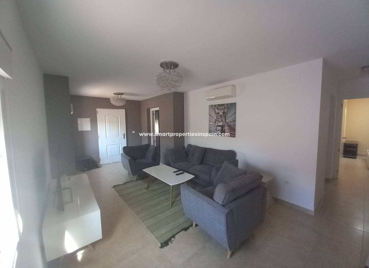 Wederverkoop - Detached Villa - La Marina - Urbanización La Marina