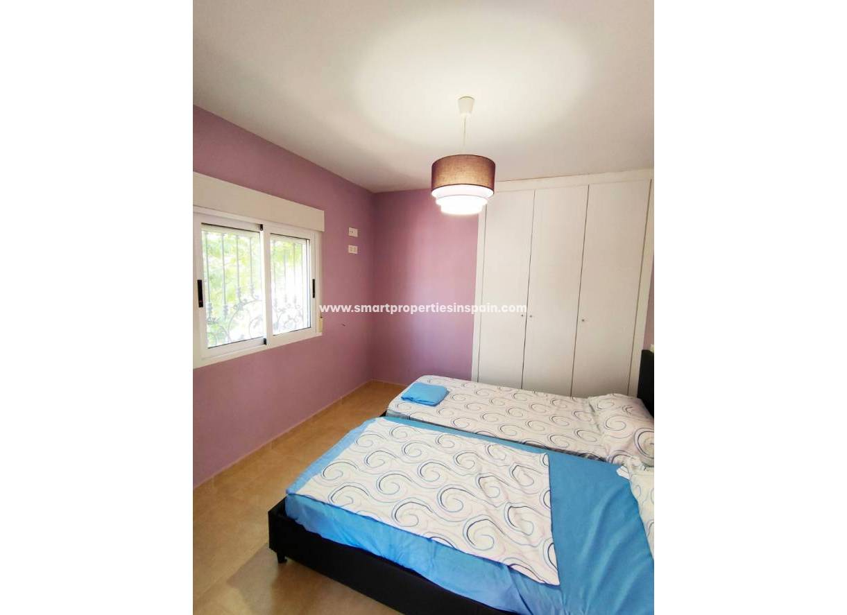 Wederverkoop - Detached Villa - La Marina - Urbanización La Marina