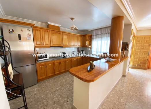 Wederverkoop - Detached Villa - La Marina - Urbanización La Marina