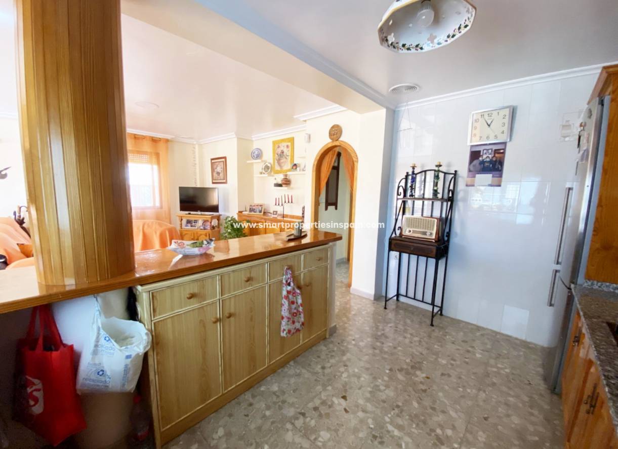 Wederverkoop - Detached Villa - La Marina - Urbanización La Marina