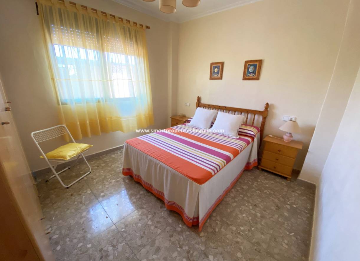 Wederverkoop - Detached Villa - La Marina - Urbanización La Marina