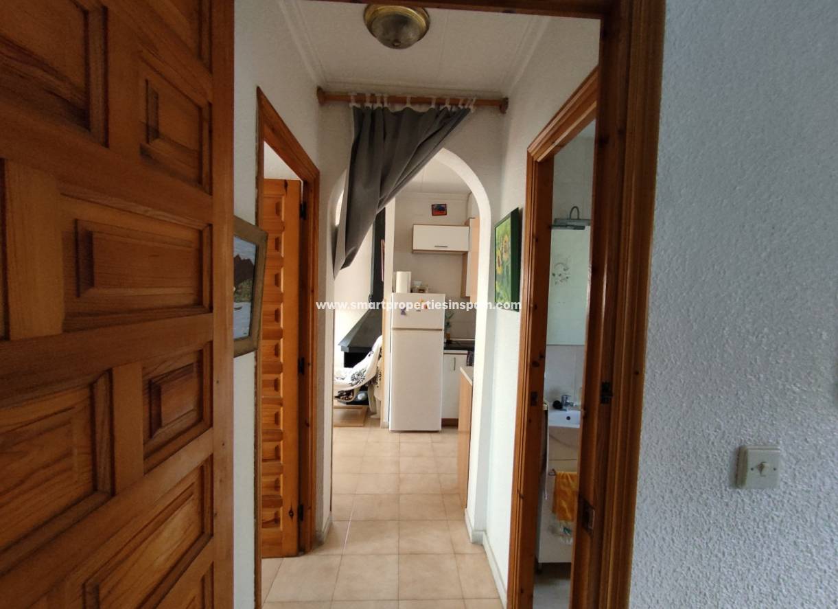 Wederverkoop - Detached Villa - La Marina - Urbanización La Marina