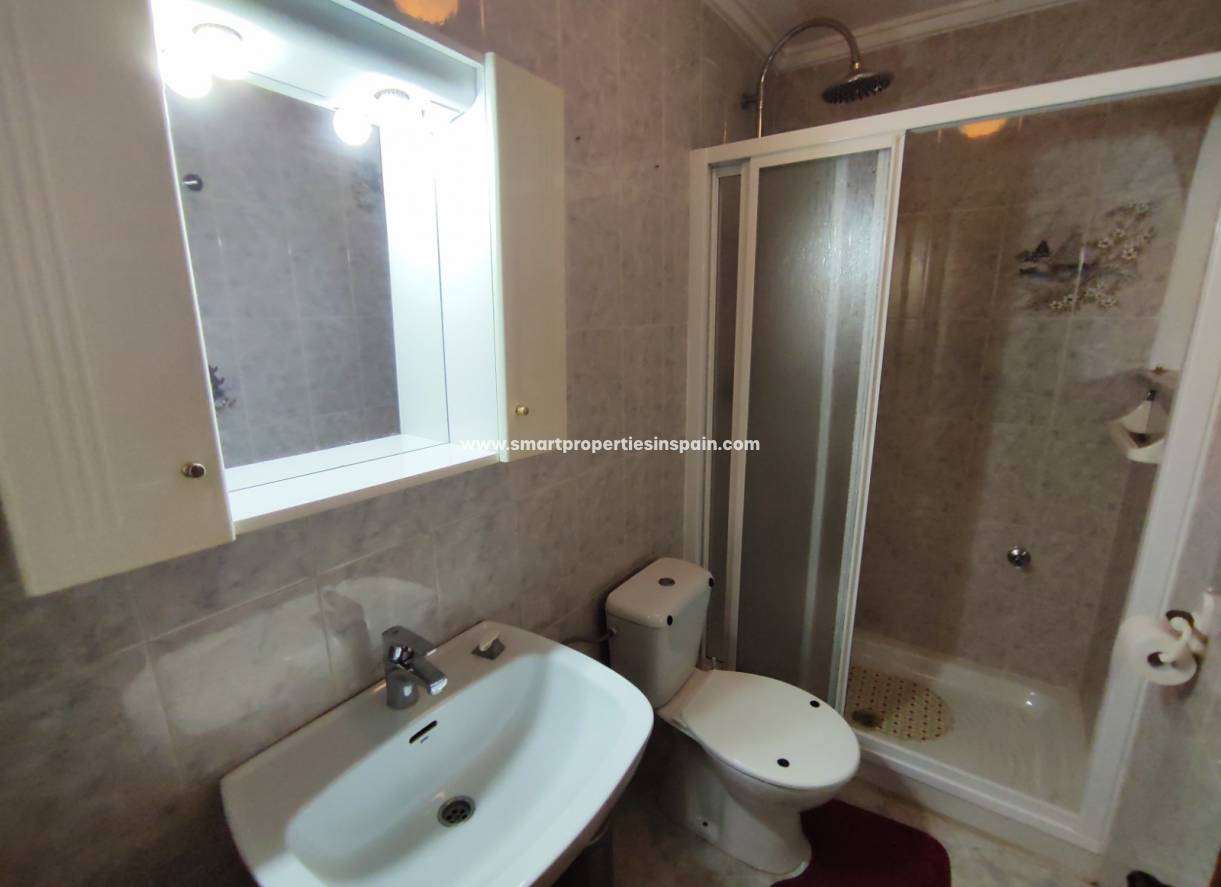 Wederverkoop - Detached Villa - La Marina - Urbanización La Marina
