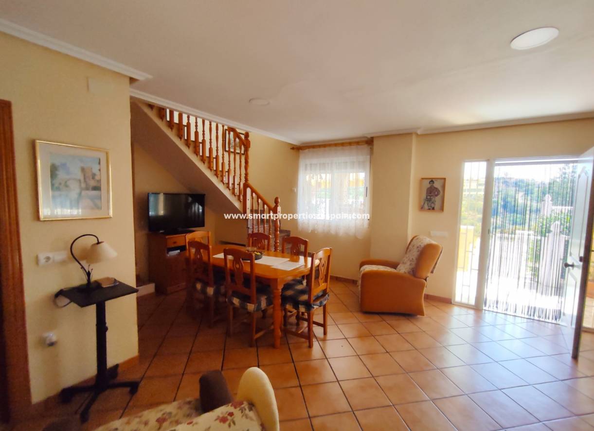 Wederverkoop - Detached Villa - La Marina - Urbanización La Marina