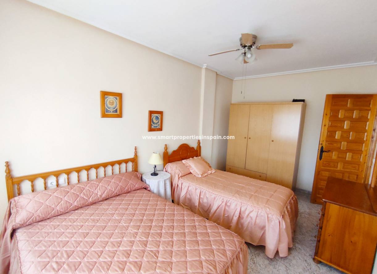 Wederverkoop - Detached Villa - La Marina - Urbanización La Marina