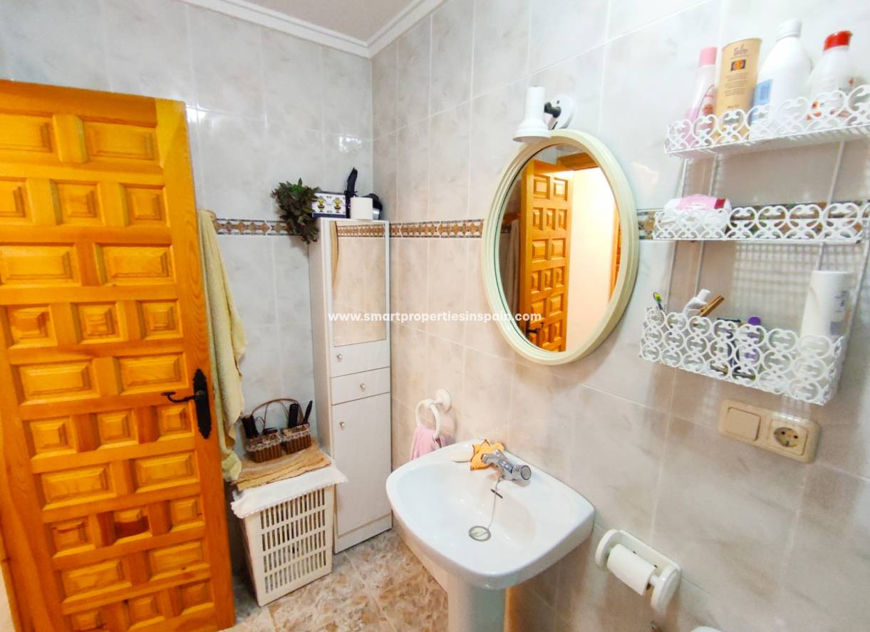 Wederverkoop - Detached Villa - La Marina - Urbanización La Marina
