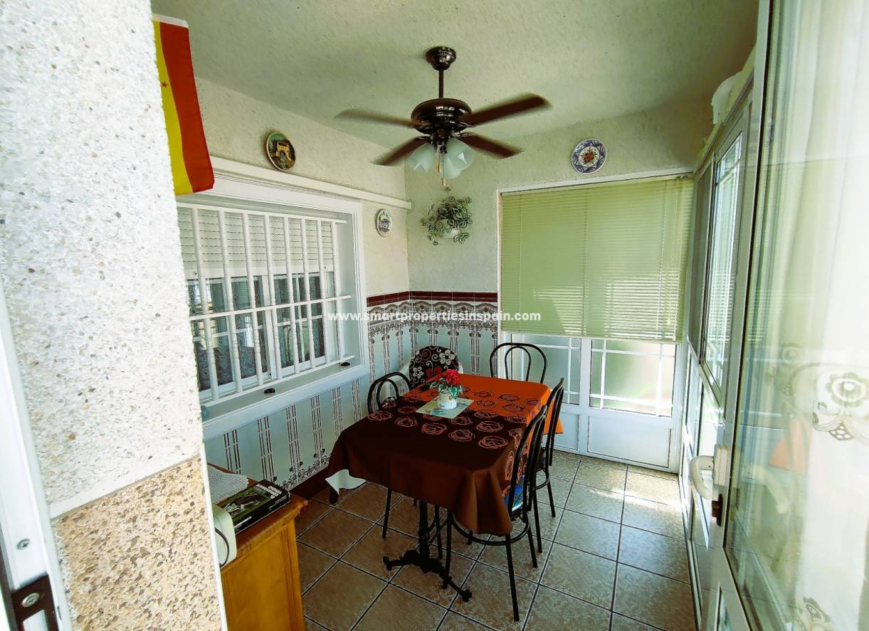 Wederverkoop - Detached Villa - La Marina - Urbanización La Marina