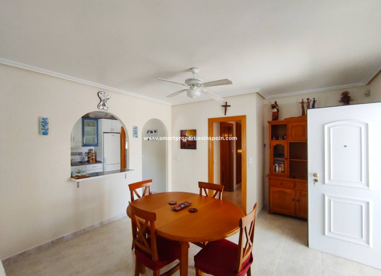 Wederverkoop - Detached Villa - La Marina - Urbanización La Marina