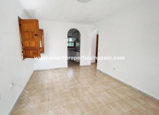 Wederverkoop - Detached Villa - La Marina - Urbanización La Marina
