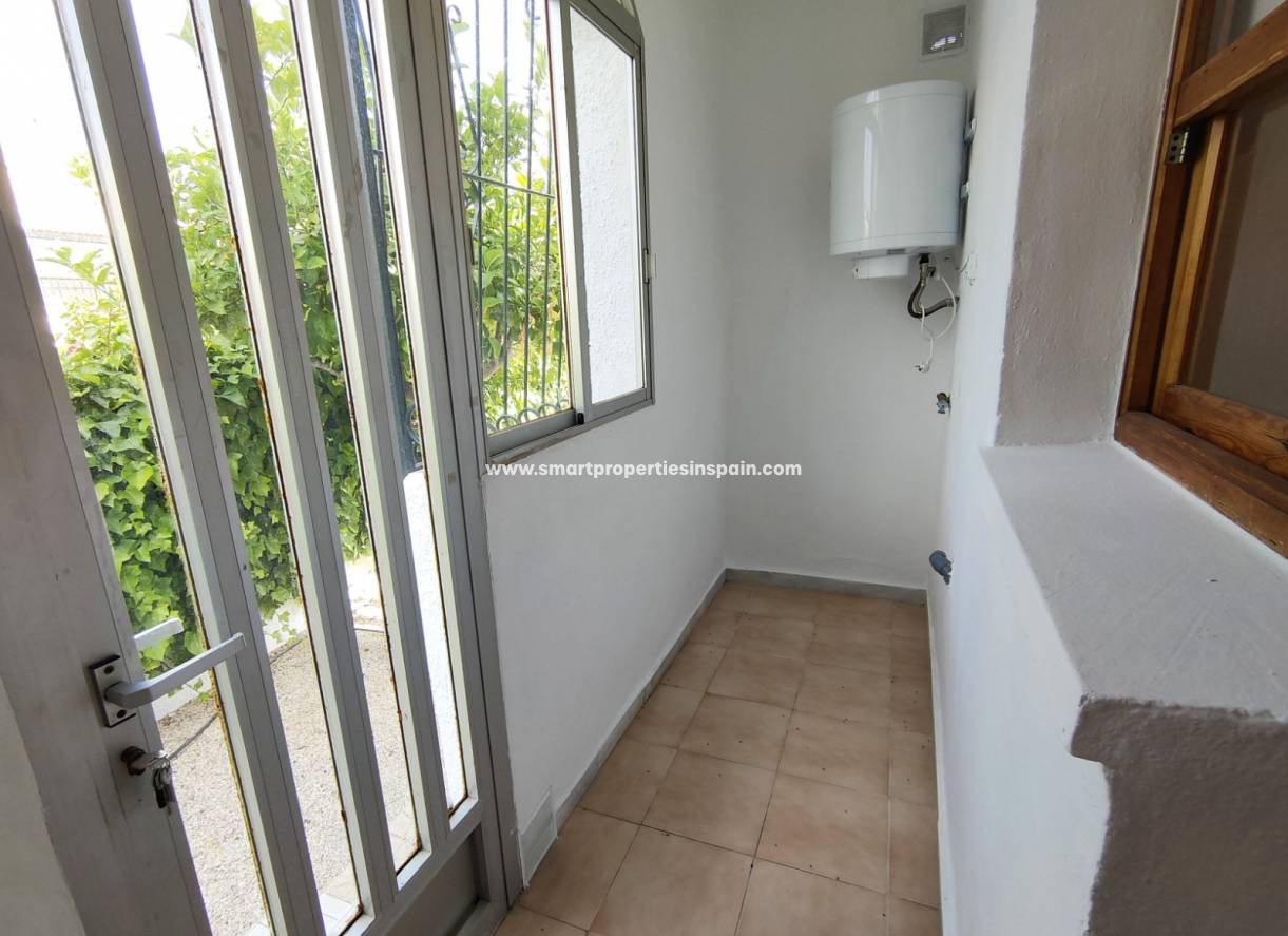 Wederverkoop - Detached Villa - La Marina - Urbanización La Marina
