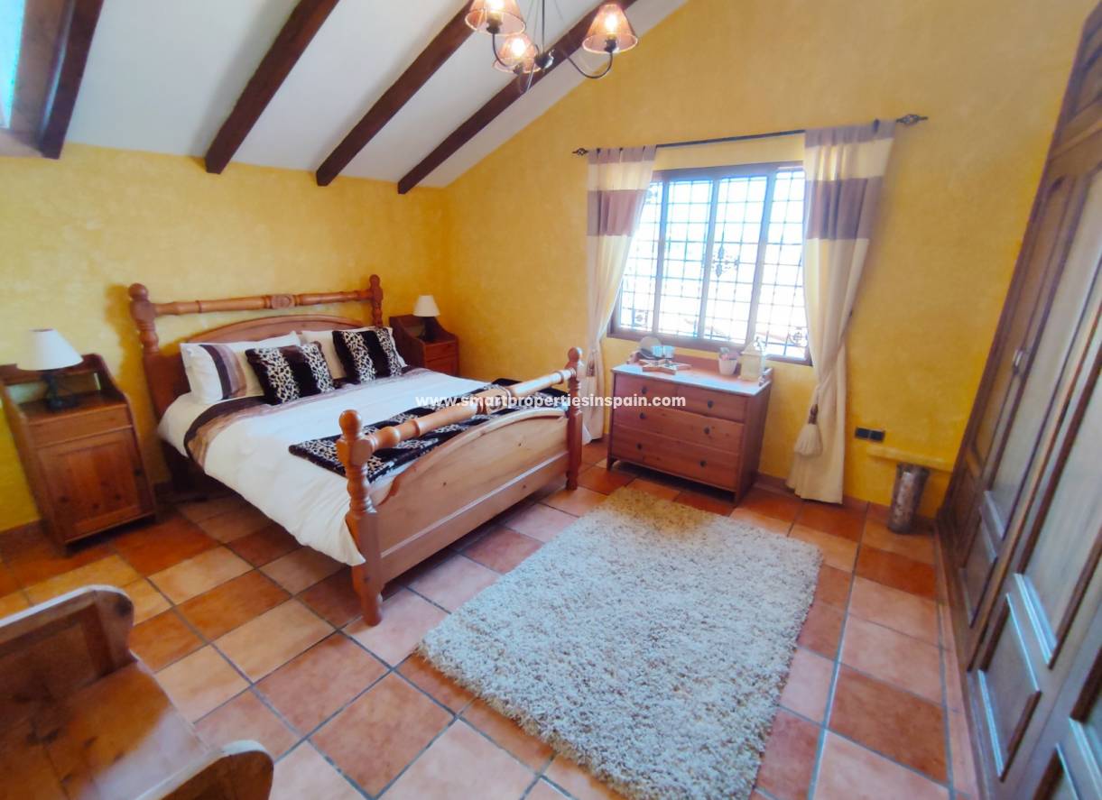 Wederverkoop - Detached Villa - La Marina - Urbanización La Marina