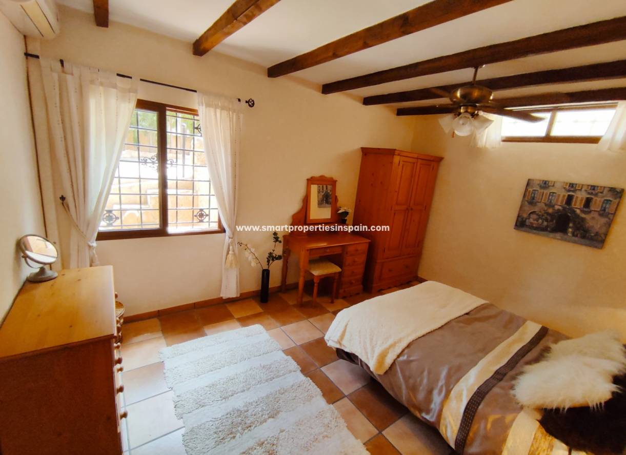 Wederverkoop - Detached Villa - La Marina - Urbanización La Marina
