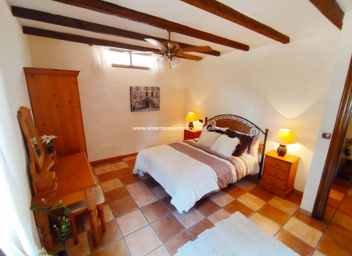 Wederverkoop - Detached Villa - La Marina - Urbanización La Marina