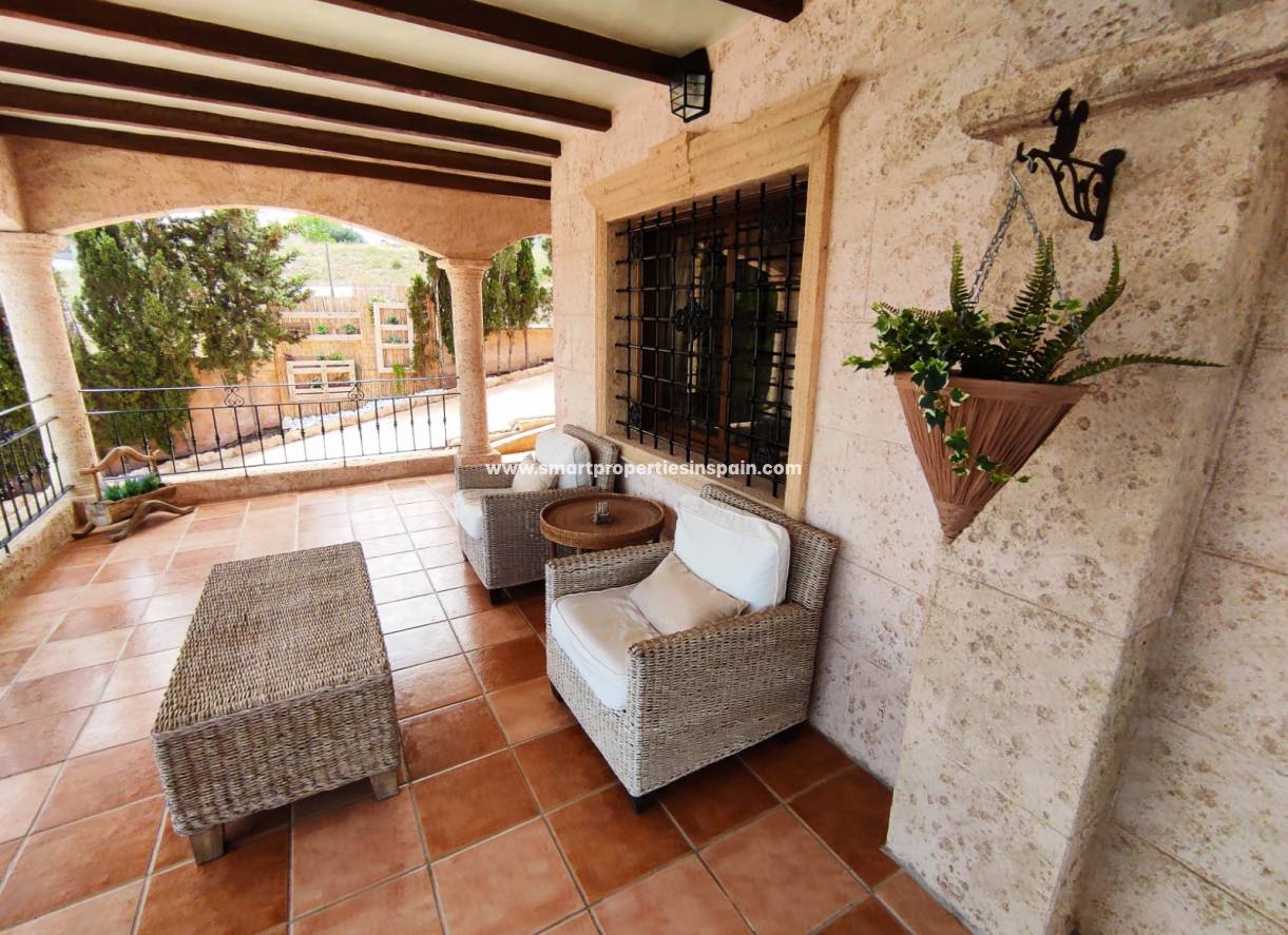 Wederverkoop - Detached Villa - La Marina - Urbanización La Marina