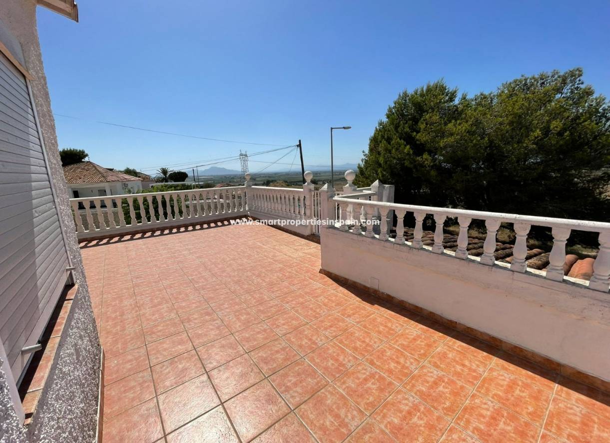 Wederverkoop - Detached Villa - La Marina - Urbanizacion la marina