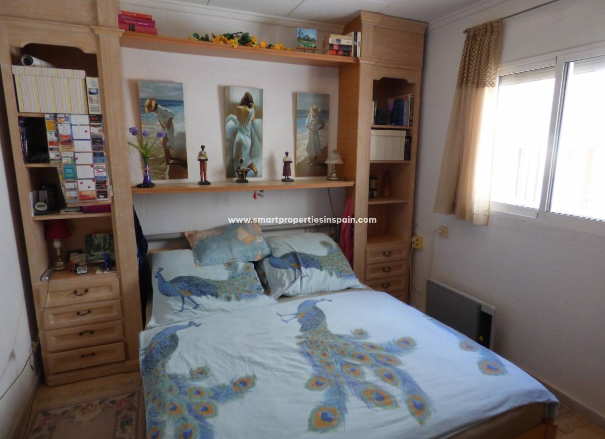Wederverkoop - Detached Villa - La Marina - Urbanización La Marina