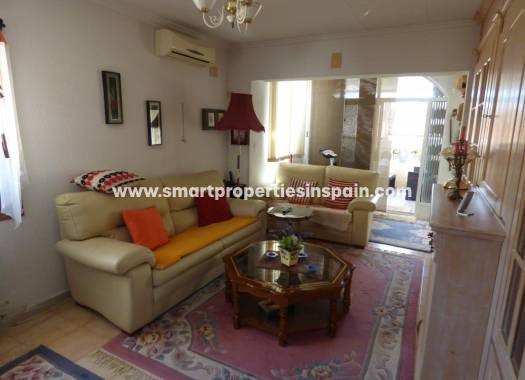 Wederverkoop - Detached Villa - La Marina - Urbanización La Marina