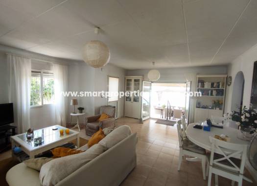 Wederverkoop - Detached Villa - La Marina - Urbanización La Marina
