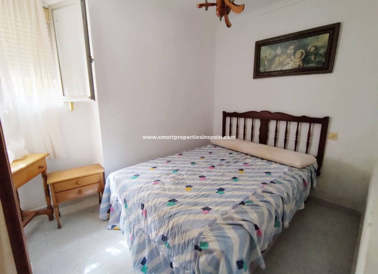 Wederverkoop - Detached Villa - La Marina - Urbanización La Marina