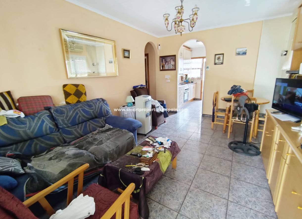 Wederverkoop - Detached Villa - La Marina - Urbanización La Marina