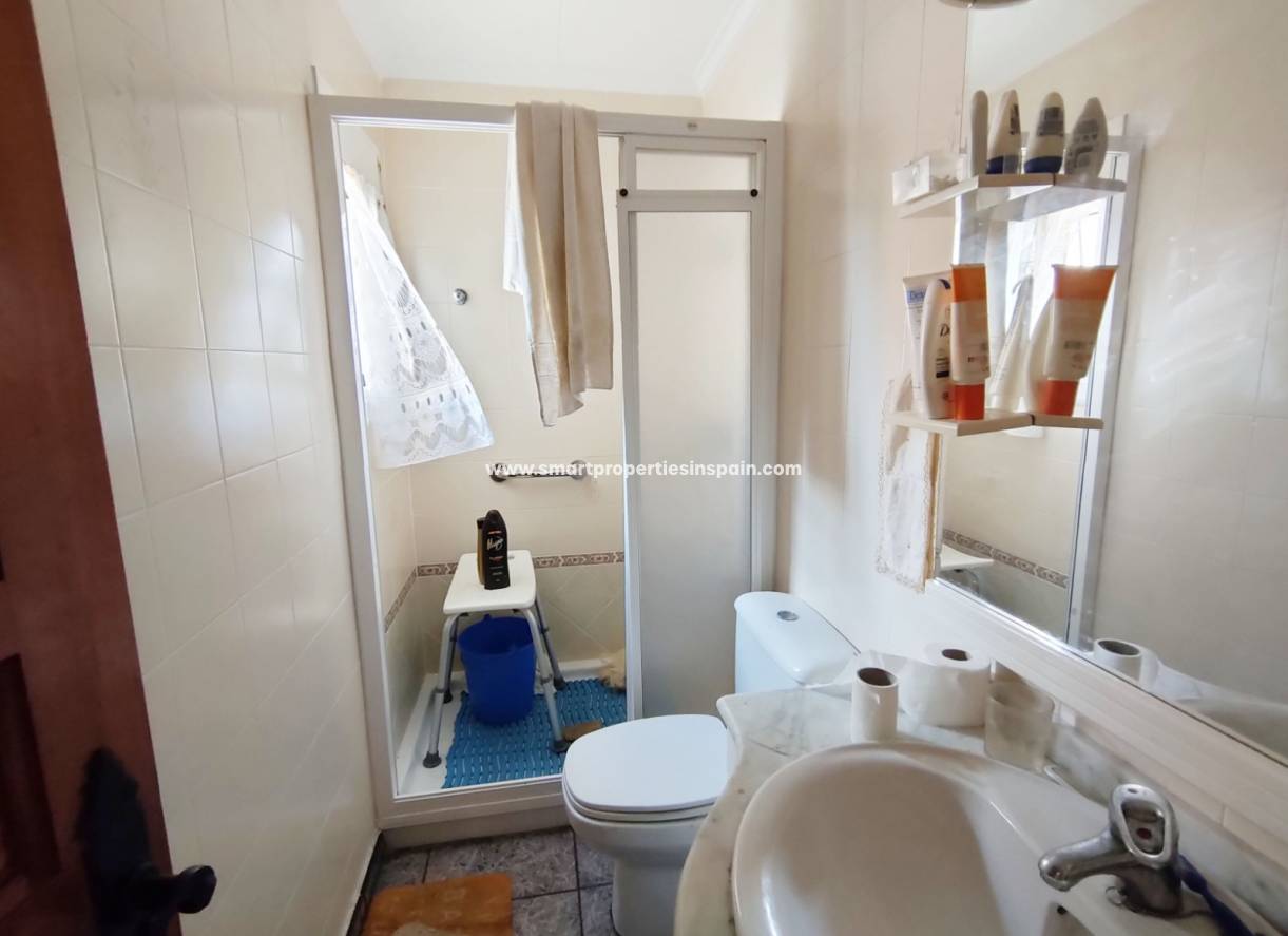 Wederverkoop - Detached Villa - La Marina - Urbanización La Marina