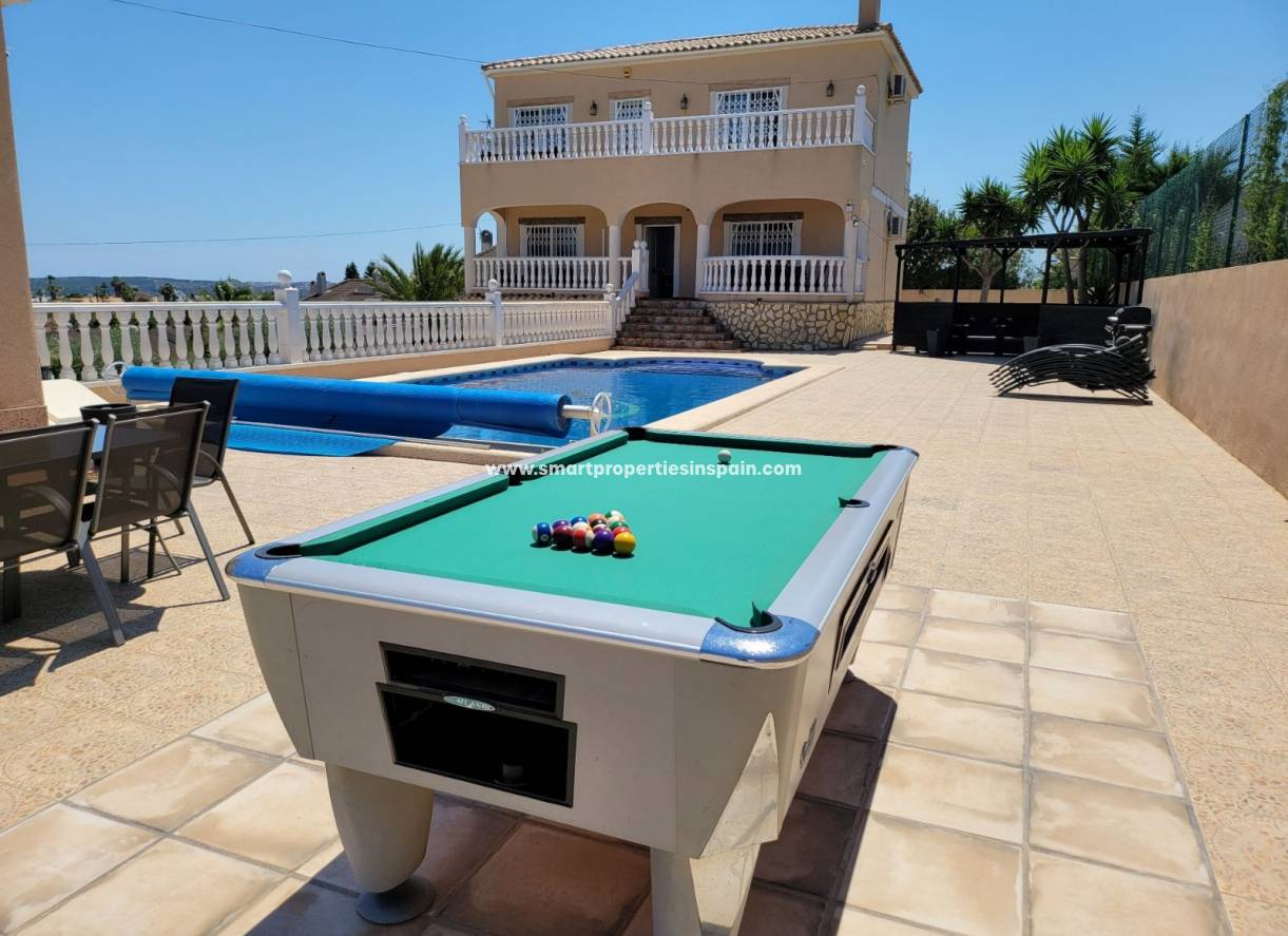 Wederverkoop - Detached Villa - La Marina - Urbanización La Marina