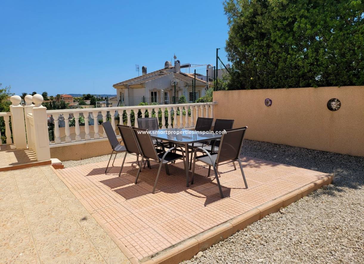 Wederverkoop - Detached Villa - La Marina - Urbanización La Marina