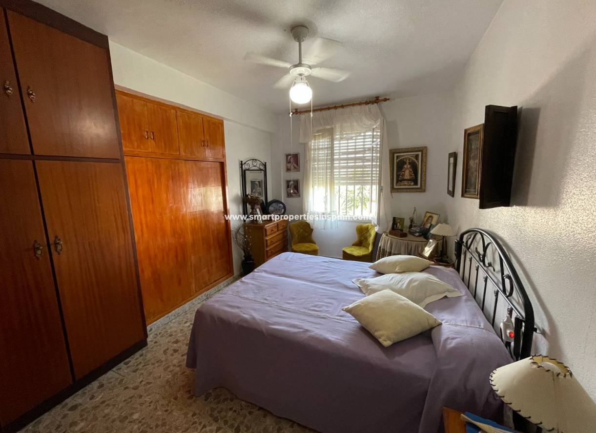 Wederverkoop - Detached Villa - La Marina - Urbanización La Marina