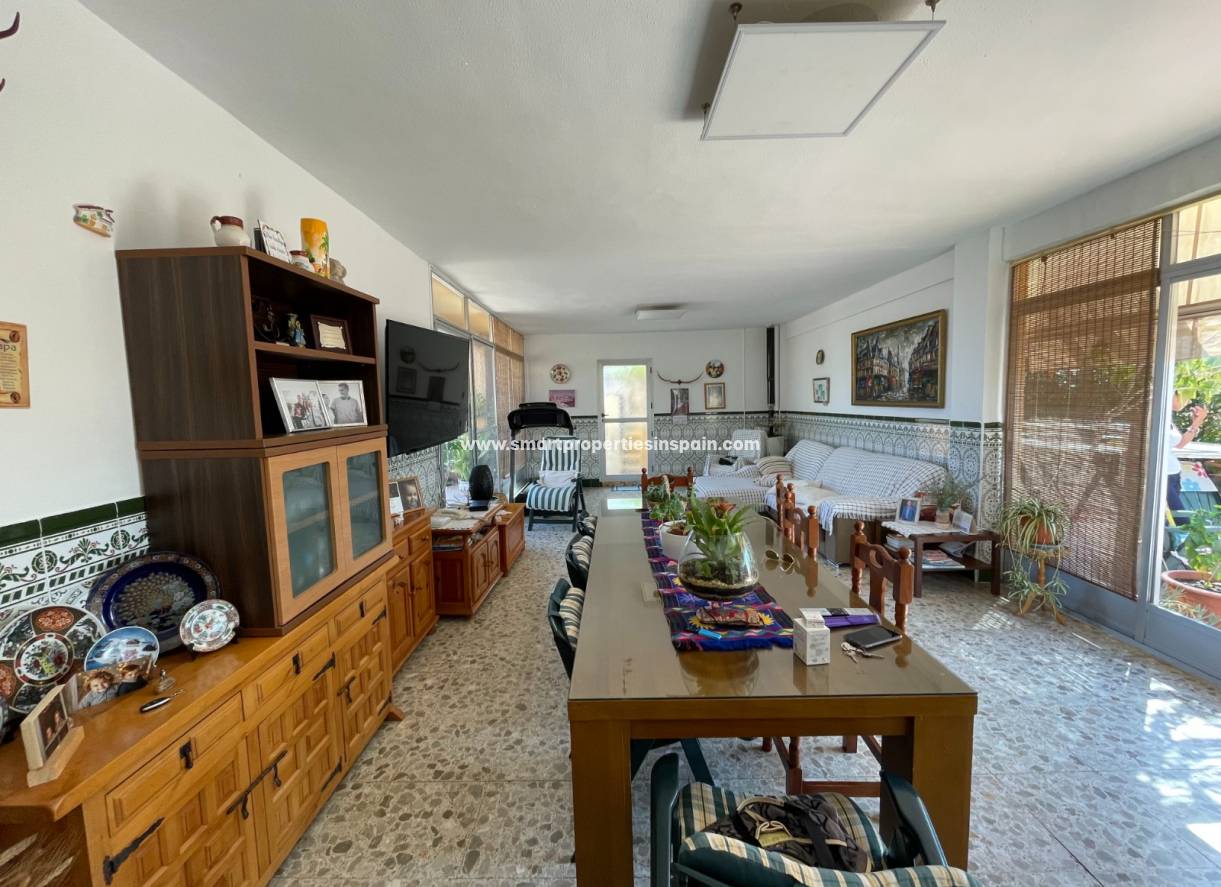 Wederverkoop - Detached Villa - La Marina - Urbanización La Marina