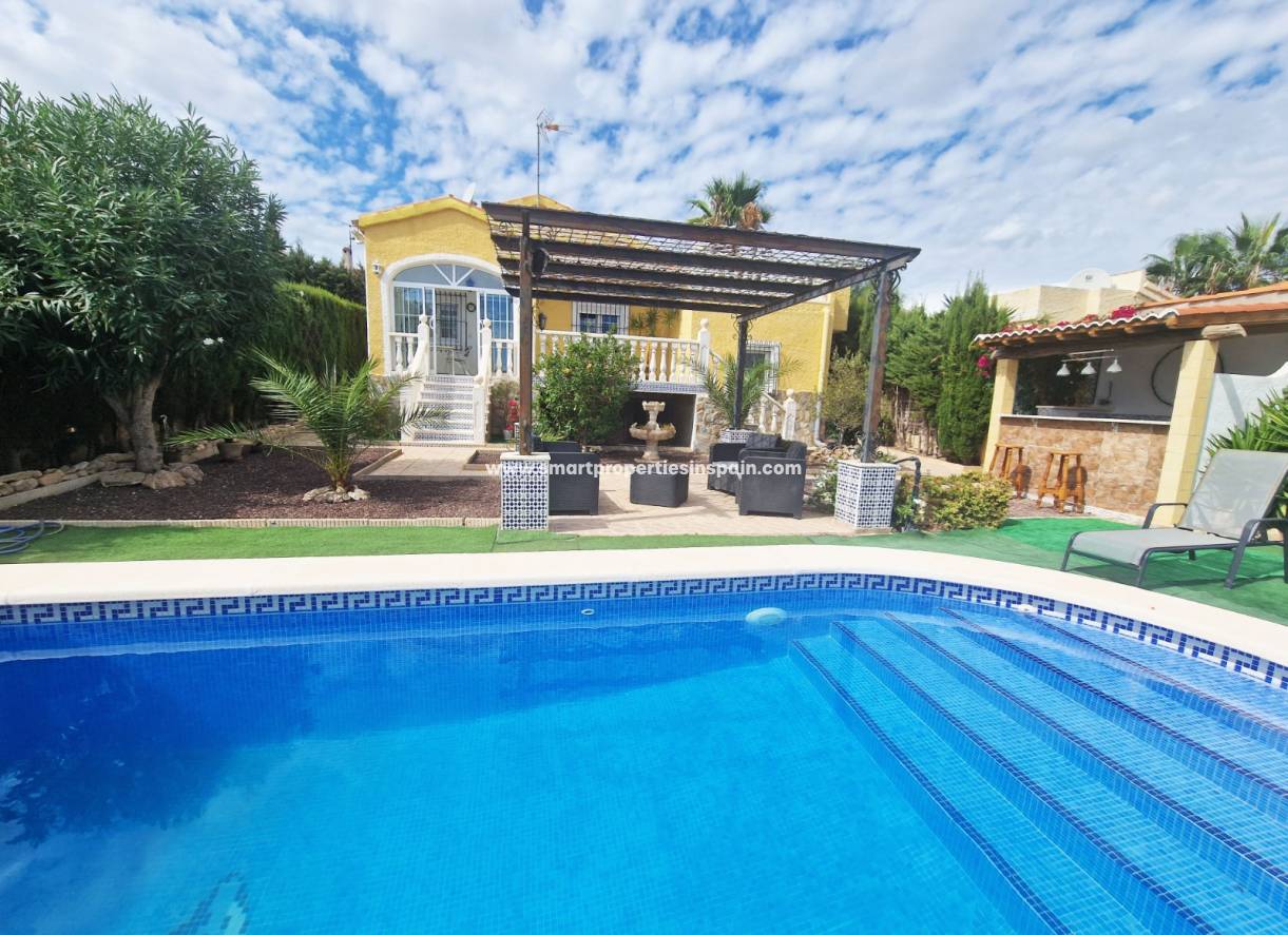 Wederverkoop - Detached Villa - La Marina - Urbanización La Marina