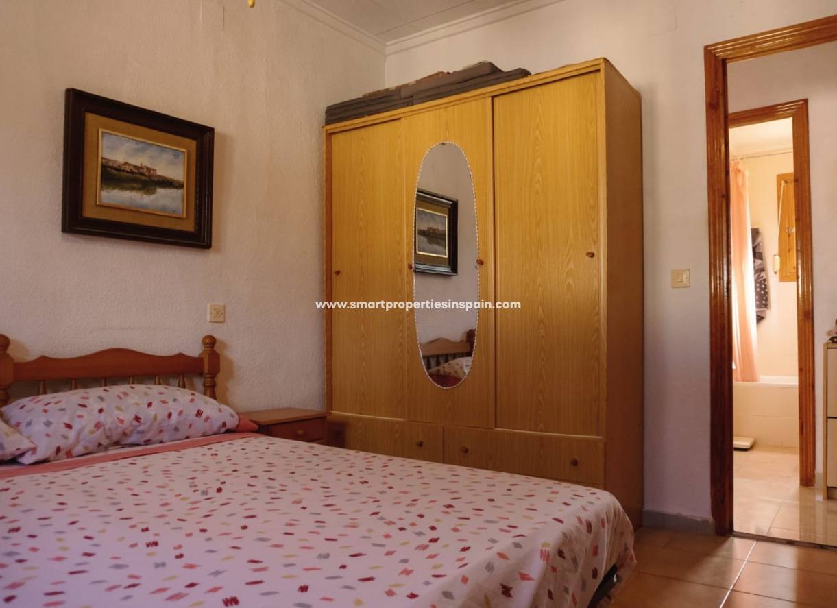 Wederverkoop - Detached Villa - La Marina - Urbanización La Marina