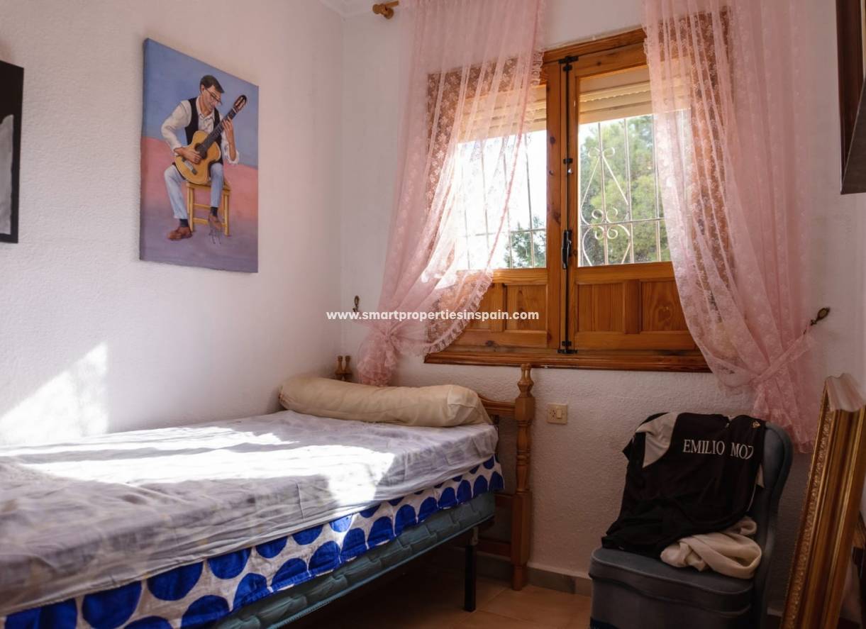 Wederverkoop - Detached Villa - La Marina - Urbanización La Marina