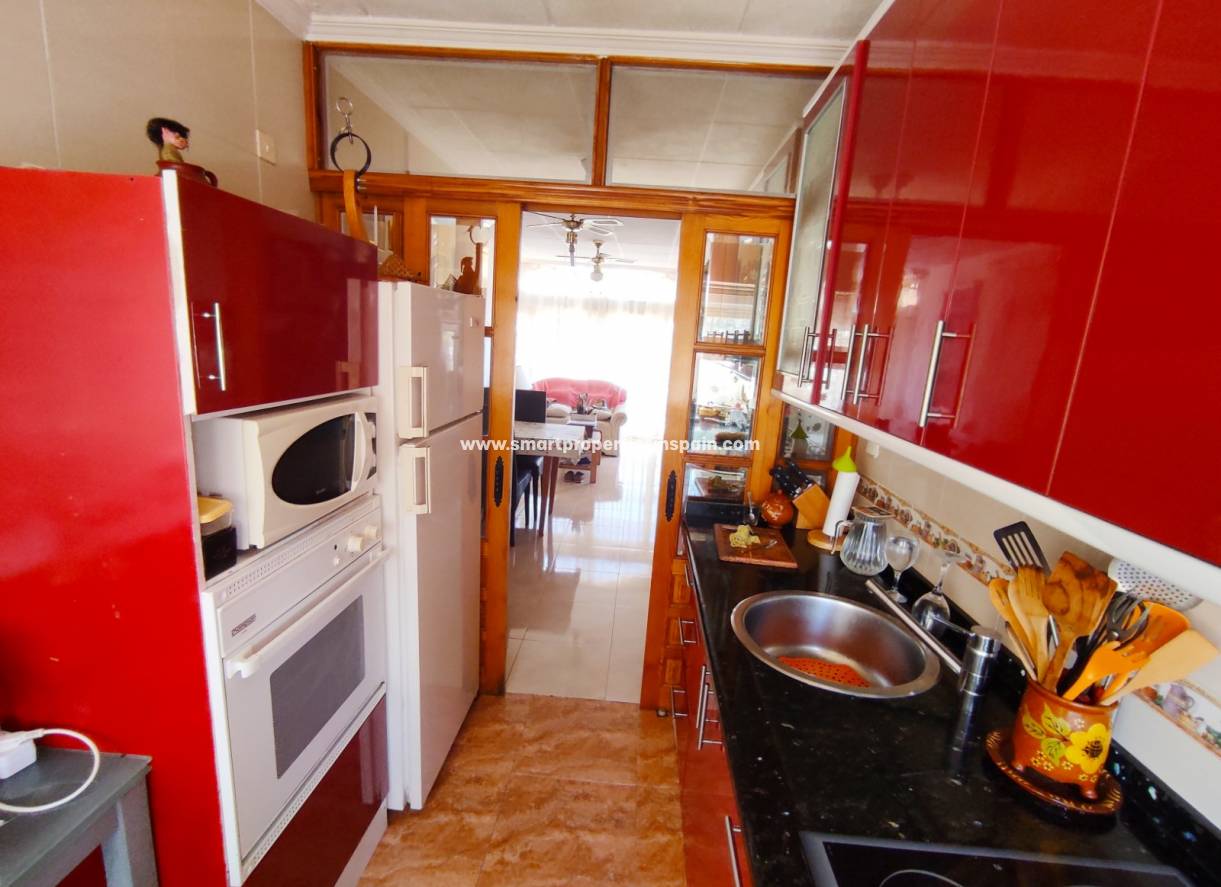 Wederverkoop - Detached Villa - La Marina - Urbanización La Marina
