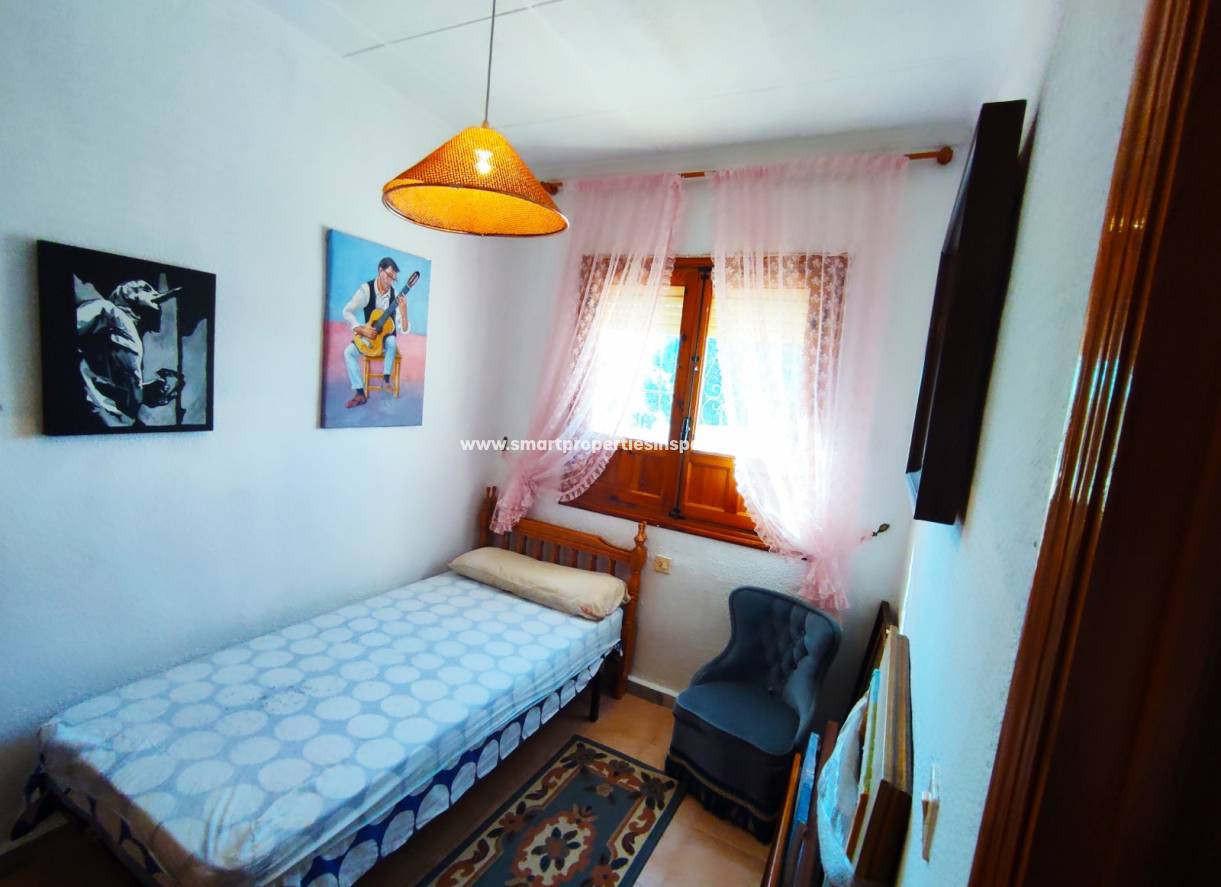 Wederverkoop - Detached Villa - La Marina - Urbanización La Marina
